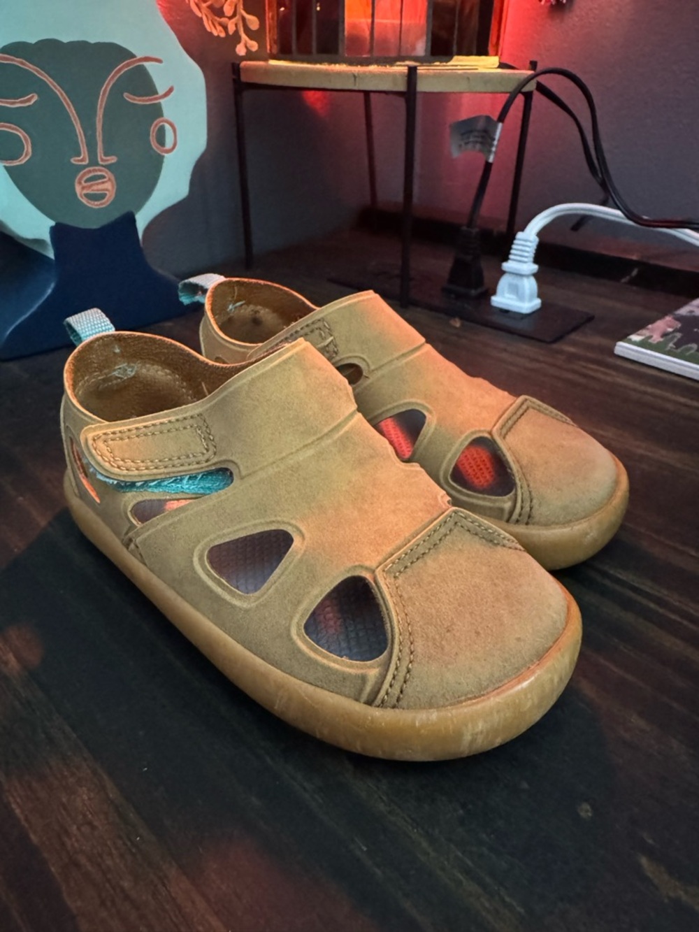 Ten Little Everyday Sandals (sandy brown)